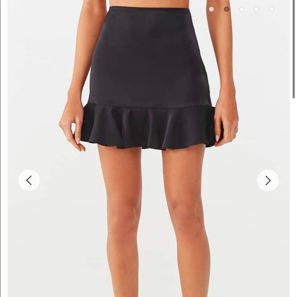 Flounce Mini Skirt - Picture 2 of 6